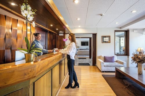 Hotel Blu Aran, Reception