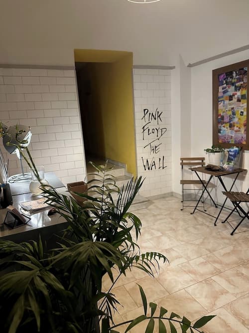 Red And Blues Music Hotel Genova