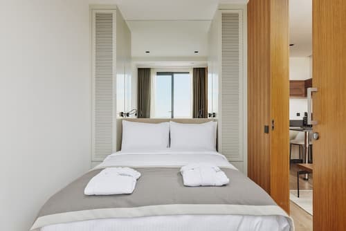 Bayview Hills Luxury Residences, Room