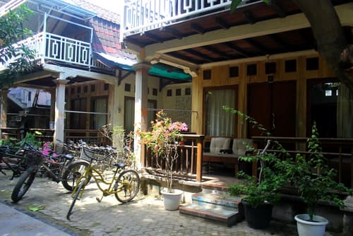 Gili Beach Wind, Primary image