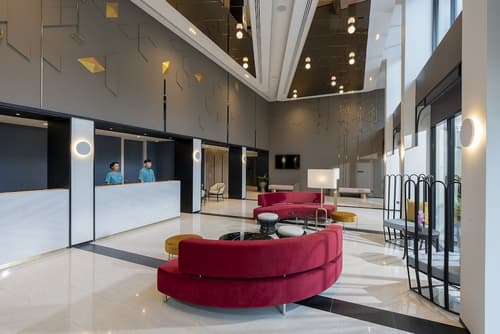 Centara Life Hotel Bangkok Phra Nakhon, Lobby