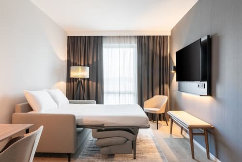 AC Hotel by Marriott Inverness, Room