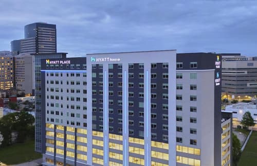 Hyatt House Houston Medical Center, Exterior