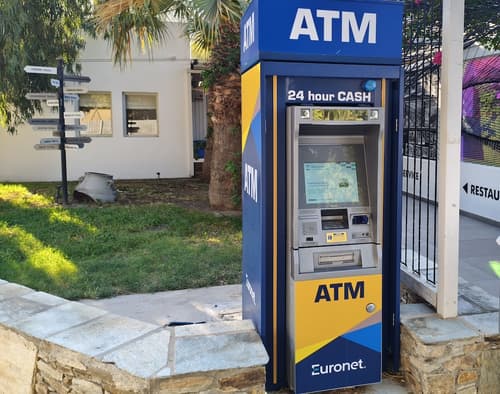 FarOut BeachClub - Rooms & Camping, ATM/banking on site