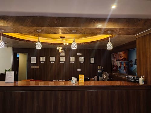 Koki Hotel, Concierge desk