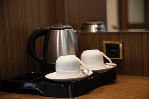 United Hotel International, Room