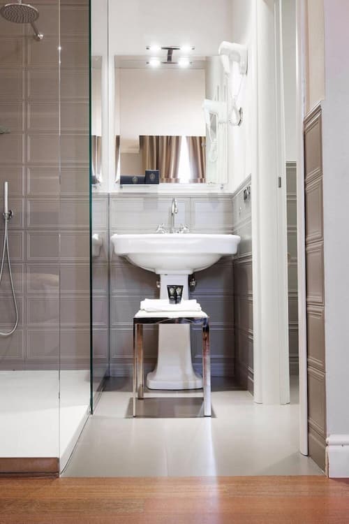 Hotel Lombardia, Room