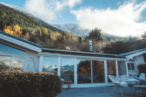 Ora Retreat