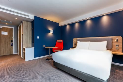 Holiday Inn Express & Suites Basel Allschwil by IHG, Room
