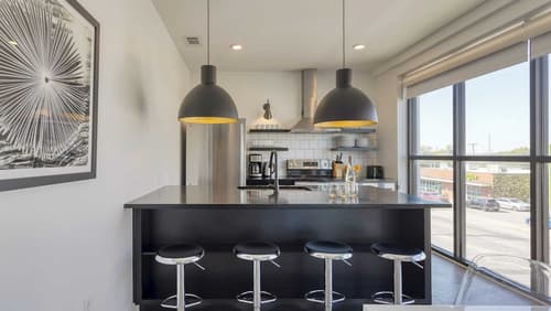 The Carter by AvantStay – Spacious Stay Near Downtown , Private kitchen