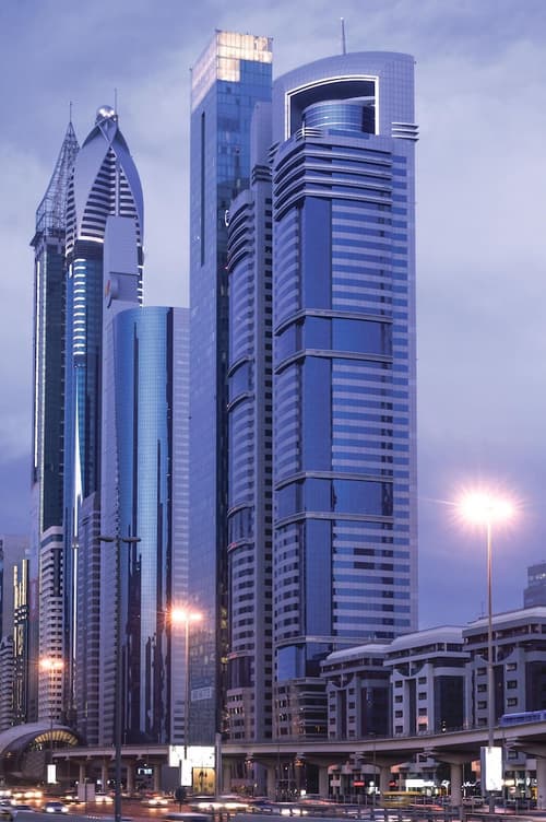 Carlton Downtown, Primary image