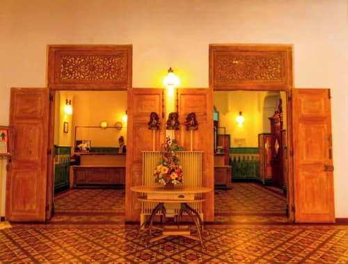 Thilanka Hotel, Reception