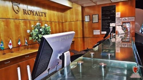 Royalty Copacabana Hotel, Reception