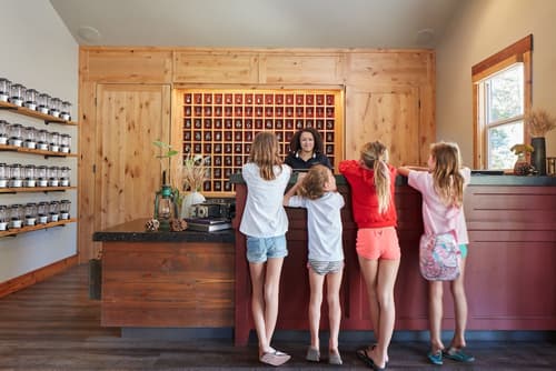 Evergreen Lodge Yosemite, Reception