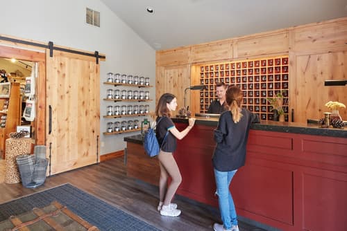 Evergreen Lodge Yosemite, Reception