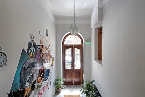 City Circus Athens - Hostel, Interior entrance