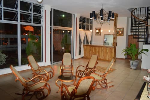 Hotel la Estación Granada, Lobby