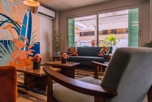 Bocas Paradise Hotel, Reception