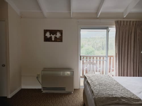 Alpine Trail Ridge Inn, Room