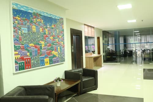 Hit Hotel, Lobby sitting area