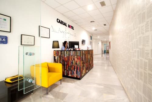 Casual de las Letras Sevilla Hotel, Reception