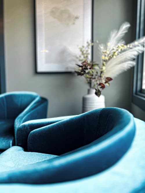 Edgewater Hotel, Lobby sitting area