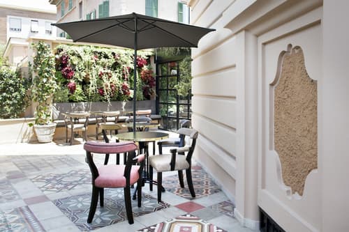 The Corner Roma, Terrace/patio