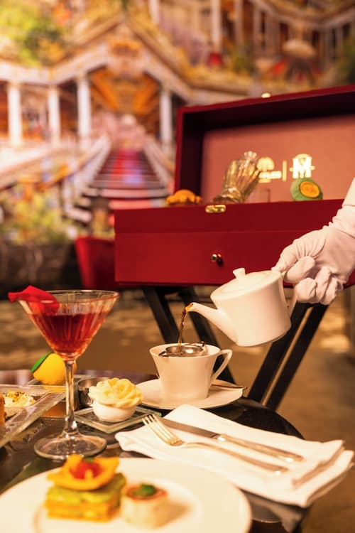 Raffles Istanbul, Lobby lounge