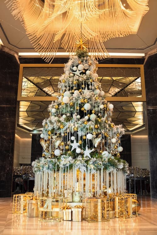 Raffles Istanbul, Lobby