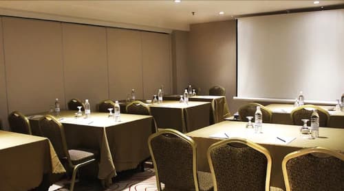 Pacific Express Hotel Central Market, Meeting facility