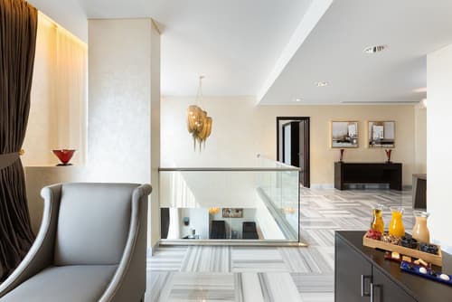 Crowne Plaza Riyadh RDC Hotel & Convention by IHG, Room