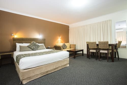 Coral Cay Resort, Room