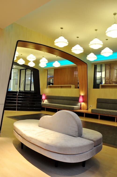 Flipper Lodge Hotel, Lobby sitting area