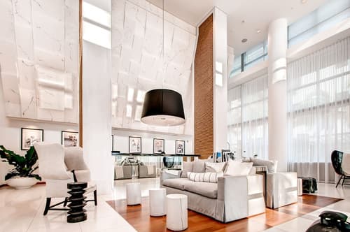 Churchill Suites Monte Carlo Miami Beach, Lobby sitting area