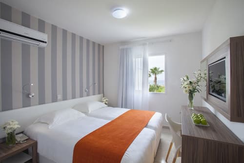 Princessa Vera Hotel Apartments