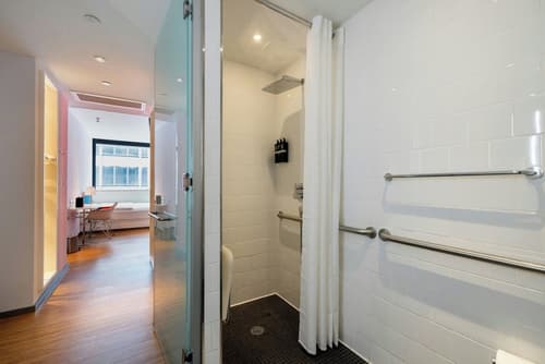 citizenM New York Times Square, Room