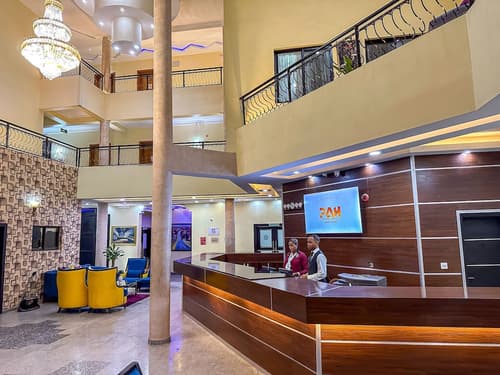 Parkview Astoria Hotel, Reception