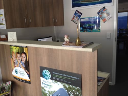 Main Street Motel, Lobby