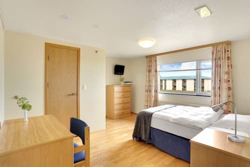 Eldey Airport Hotel, Room