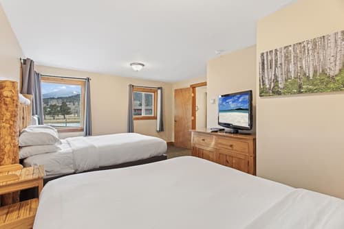 Discovery Lodge