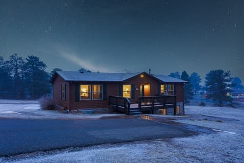 Discovery Lodge, Room