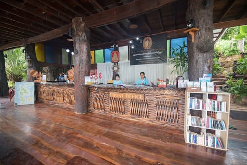 Phi Phi The Beach Resort, Reception