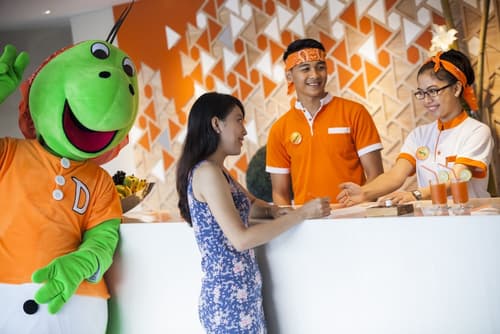 HARRIS Hotel Seminyak Bali, Check-in/check-out kiosk