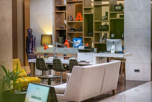 Holiday Inn Ankara - Cukurambar by IHG, Lobby