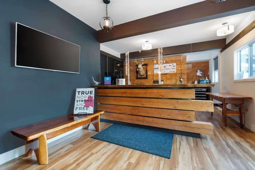 Stoke Hotel SureStay Collection by Best Western, Reception