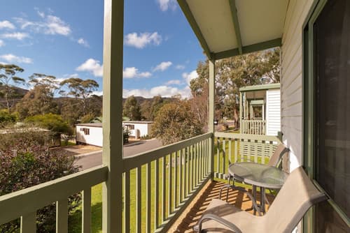 Breeze Holiday Parks - Halls Gap, Balcony