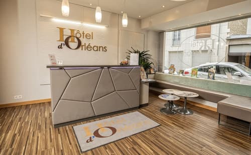 Hôtel d'Orléans, Reception