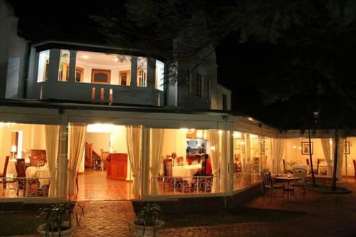 Bronte Hotel, Restaurant