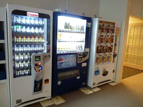 Hakone Pax Yoshino, Vending machine