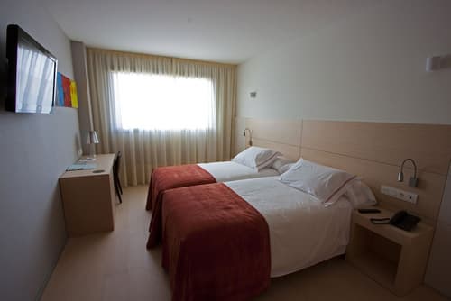 Sercotel Hola Tafalla, Room